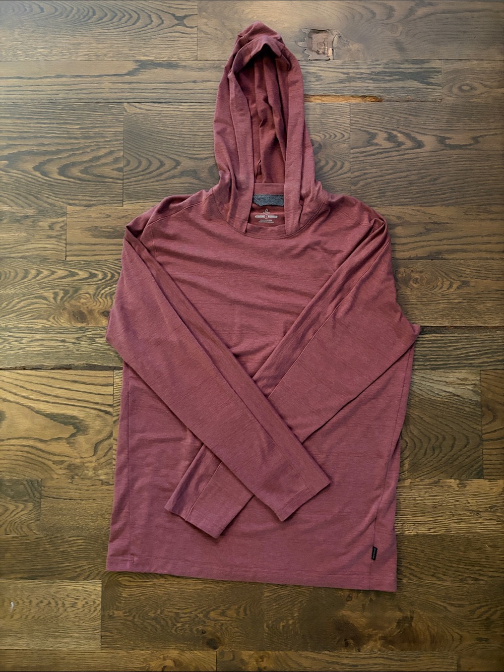 Prana Men's Long Sleeve Hooded Tee - Burgundy